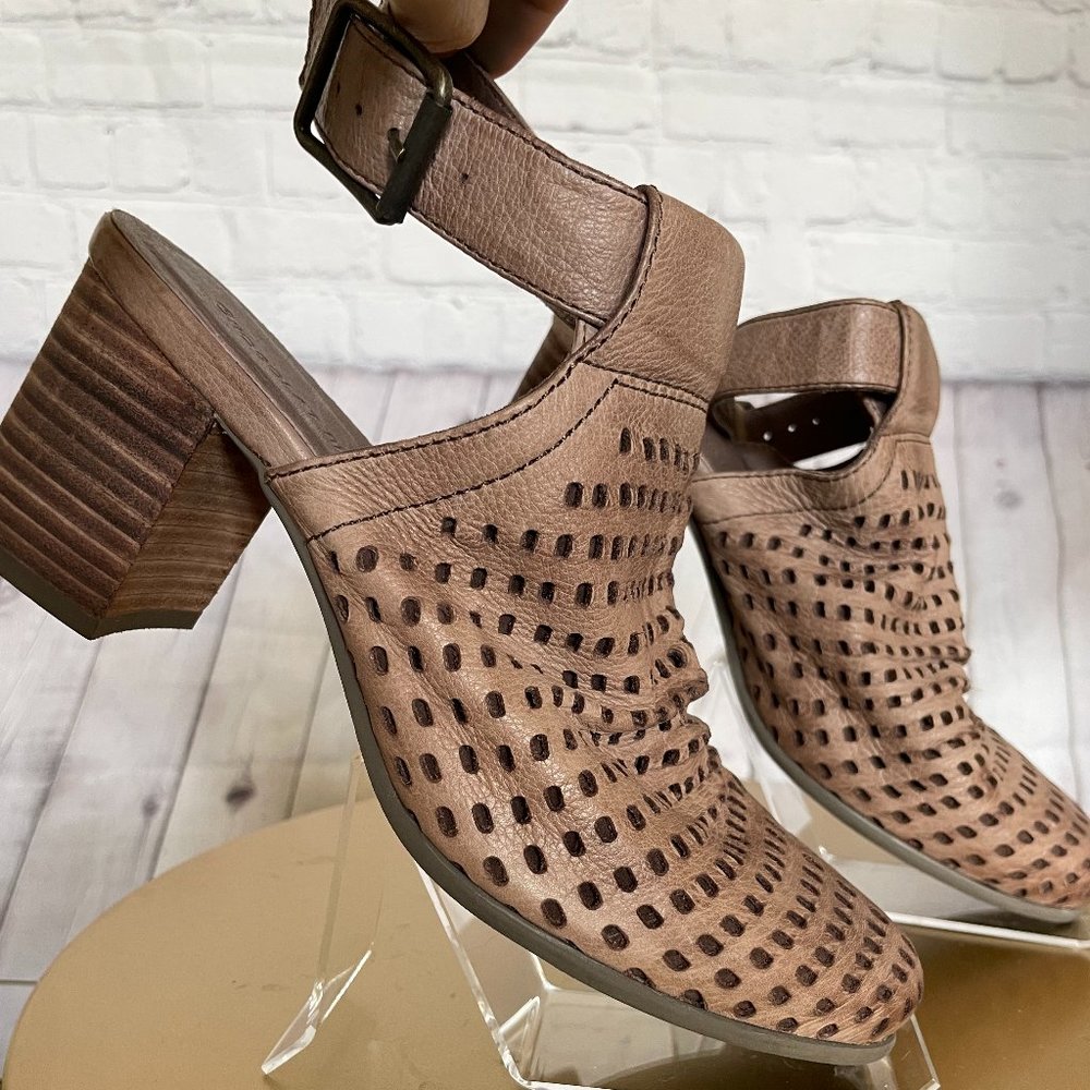Chocolat Blu | 100% Leather Cutout Booties